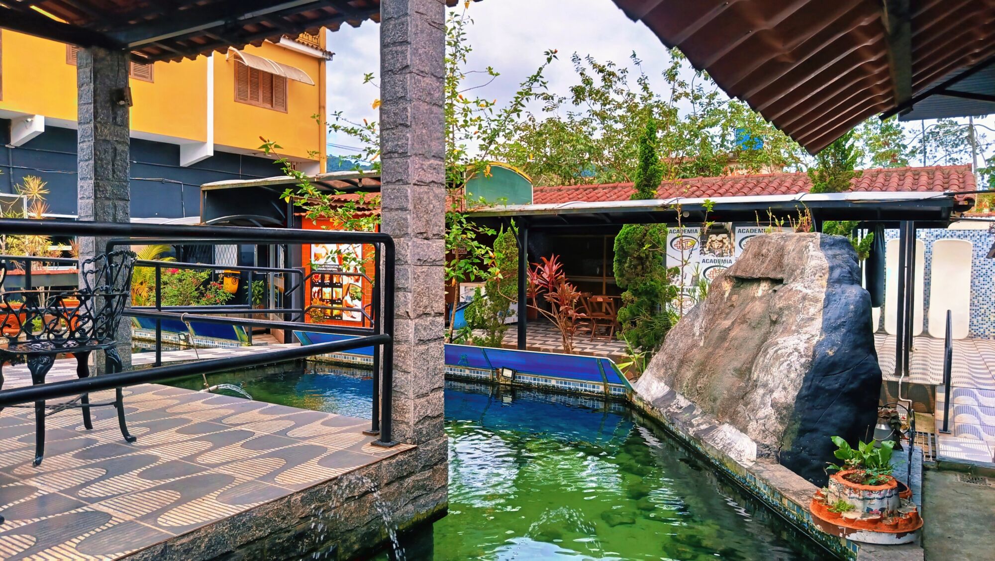 Lago 2